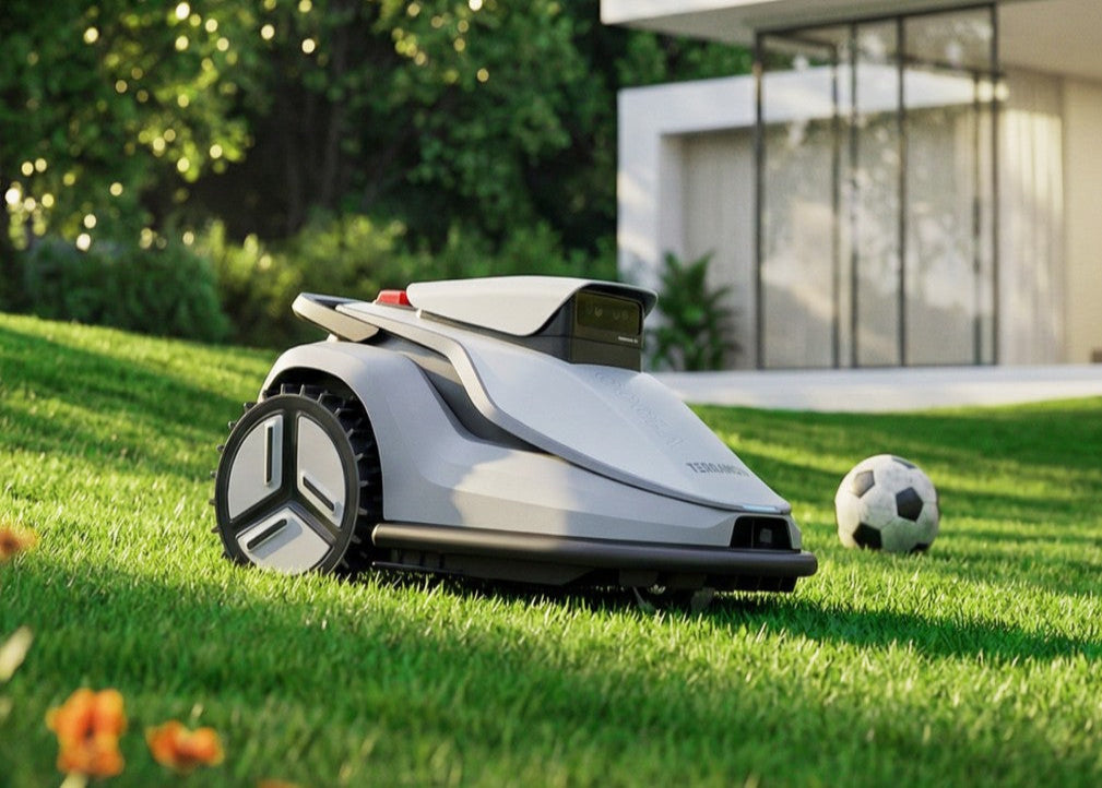 TerraMow V-1000 - Robotic lawn mower