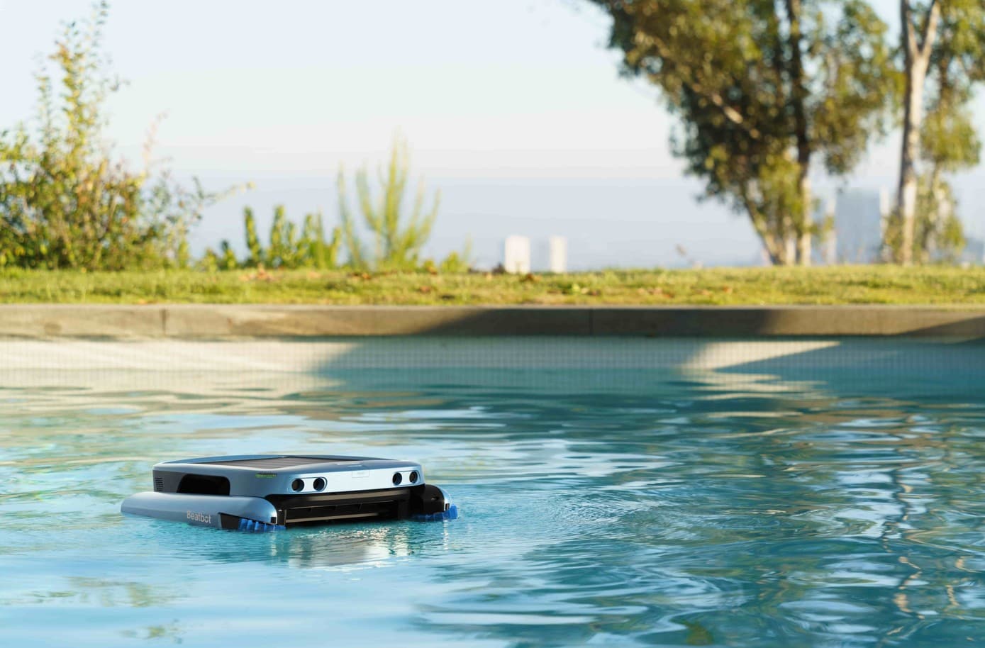 Beatbot iSkim Ultra – Robotic Pool Cleaners